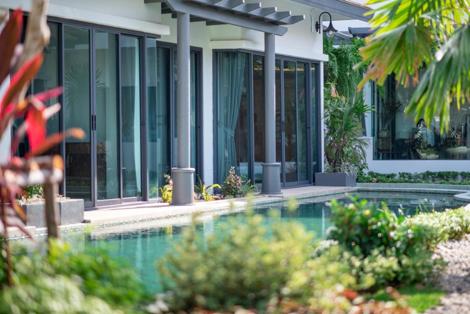 Tajh Pool Villas Chalong Exterior foto